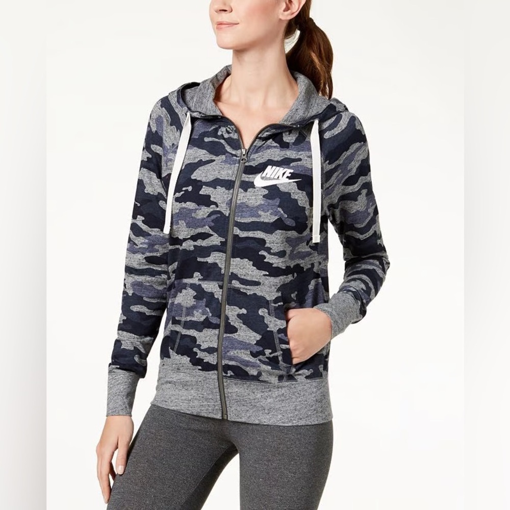 Vintage Nike Gym Women’s Full Zip Camo Hoodie - Size Small